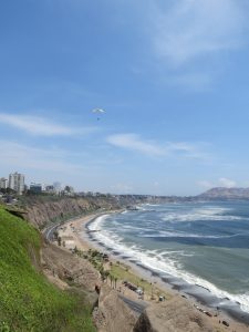 Paragliding Strand Lima Peru by Birgit Strauch Shiatsu & Bewusstseinscoaching